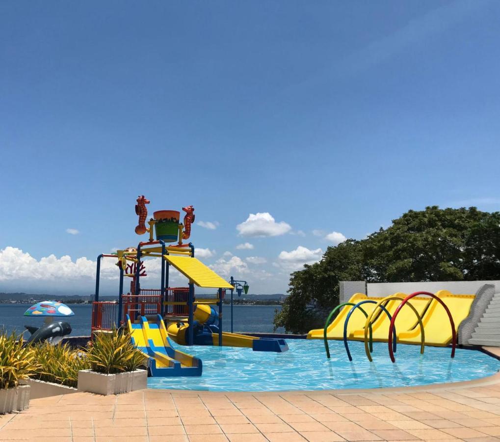 Crusoe Cabins Costa Azalea Samal Luaran gambar
